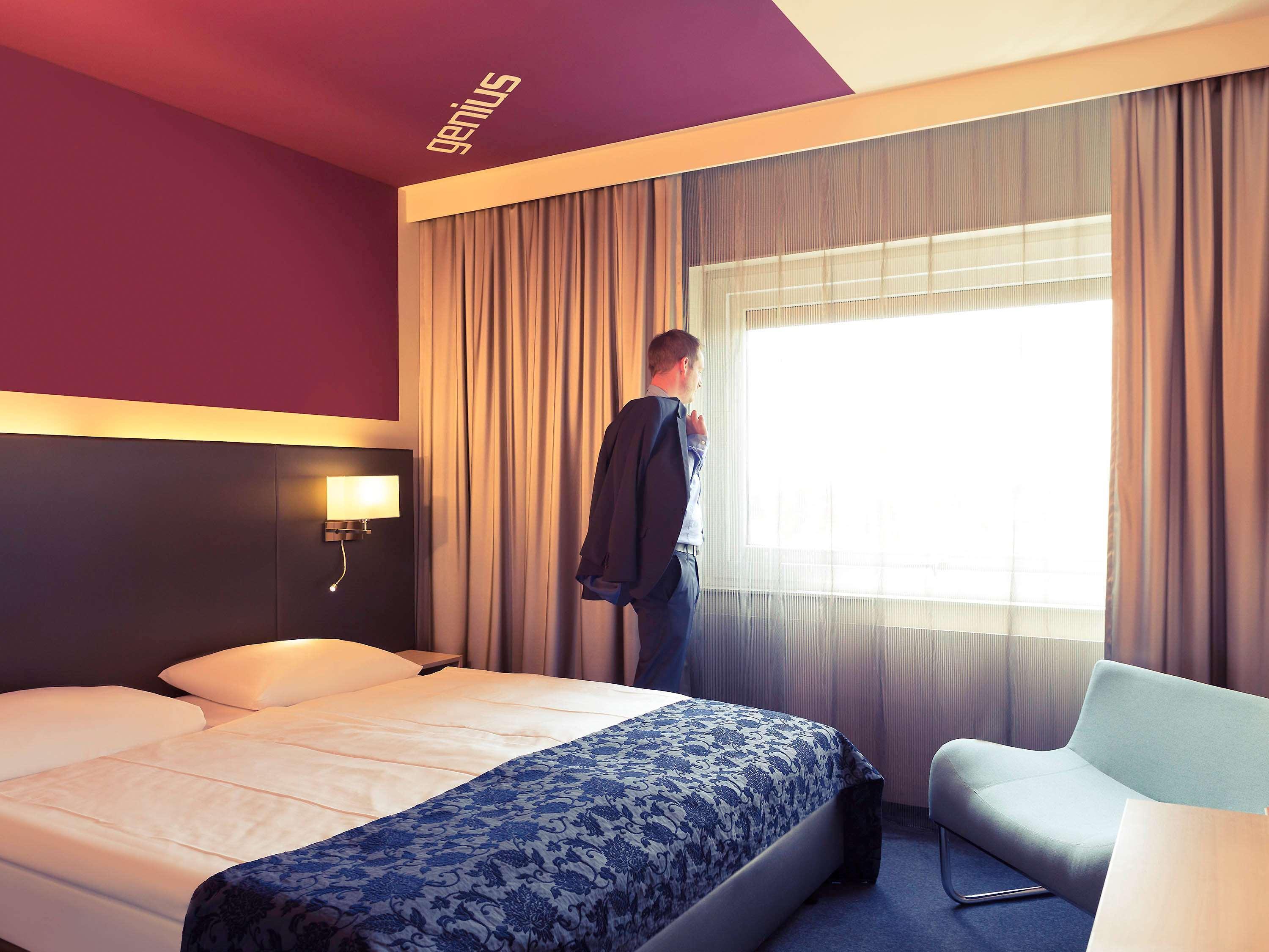 Mercure Bristol Stuttgart Sindelfingen Buitenkant foto
