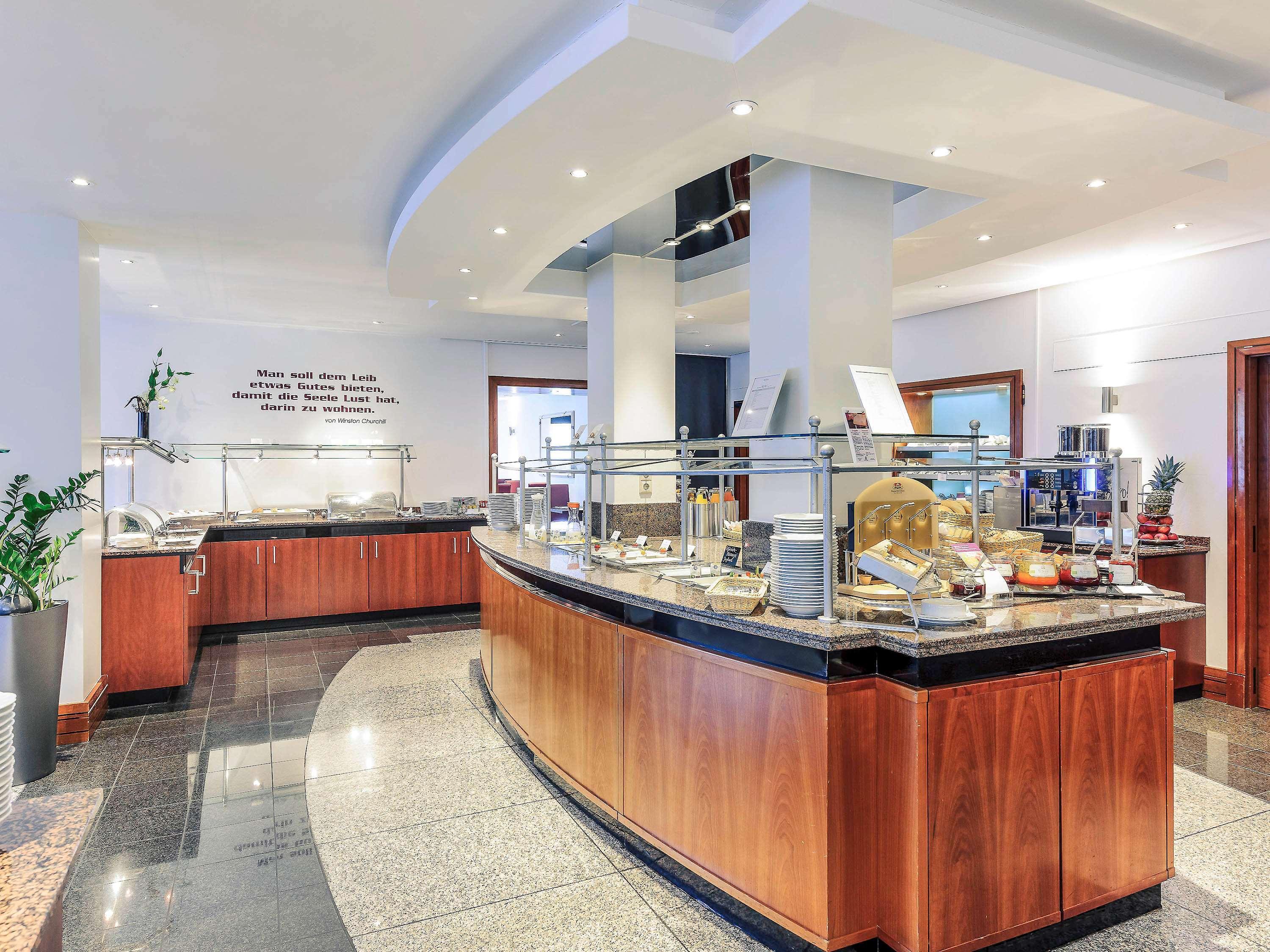 Mercure Bristol Stuttgart Sindelfingen Buitenkant foto