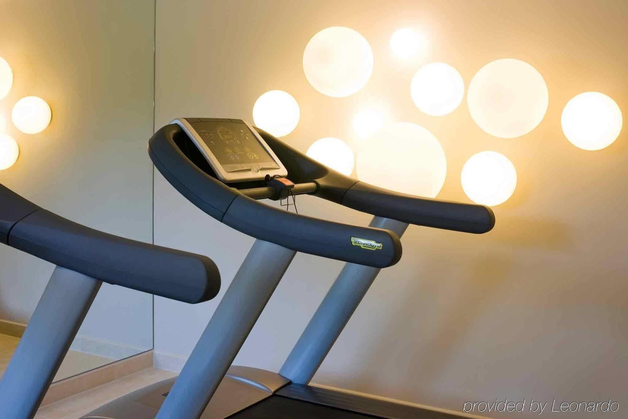 Mercure Bristol Stuttgart Sindelfingen Buitenkant foto